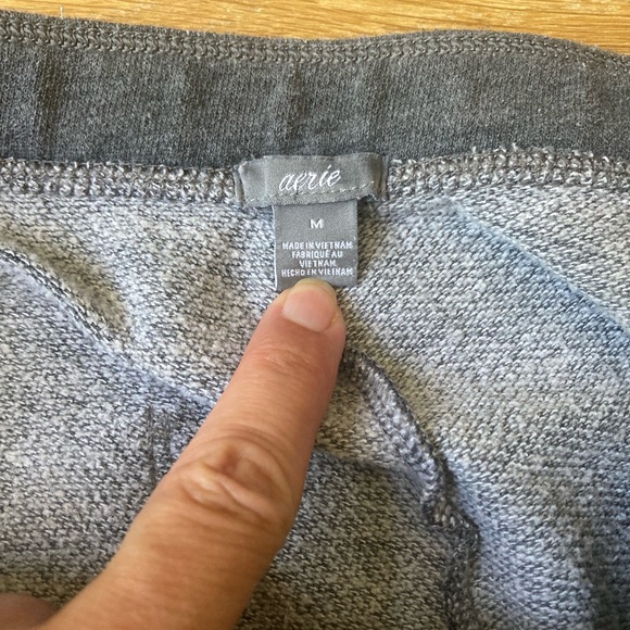 Aerie lace-up shorts - Picture 3 of 3